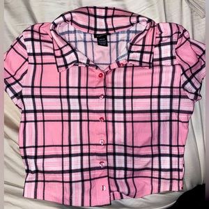 Plaid cropped t shirt